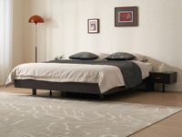 汉森庄园 英伦风 创意无床头设计 小空间无拘束 进口实木微雕锻打锤纹工艺 内收床腿视觉悬浮腾空 1.8*2.0米 实木床（搭配满铺燕尾油漆床板）