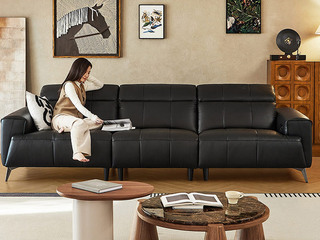  顾家家居旗下轻时尚品牌 极简风格 贝多芬真皮沙发 严选奢华质感头层牛皮 饱满起伏钢琴键靠背造型 翻折靠头设计躺卧随心 宽厚扶手自然承托 直排沙发 小四人位沙发