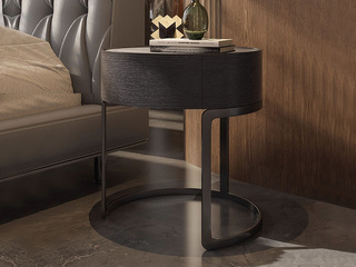  意式极简 细腻清晰水曲柳木纹理 加高易清洁实芯钢脚 高质静音导轨 床头柜