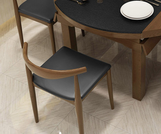  现代简约 环保皮艺 优选实木 胡桃色+黑色细纹 牛角椅