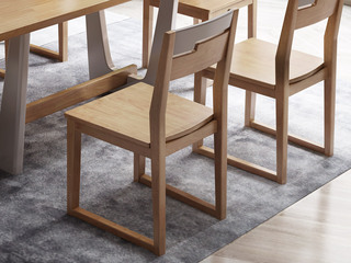  北欧风格 泰国进口橡胶木 实木餐椅
